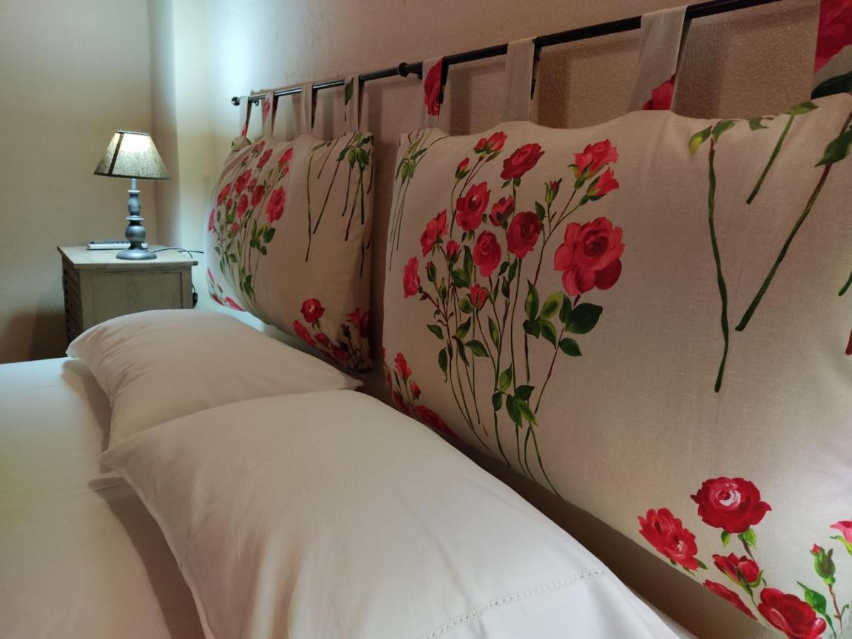 Klio Guesthouse ปอร์เตเรีย ภายนอก รูปภาพ