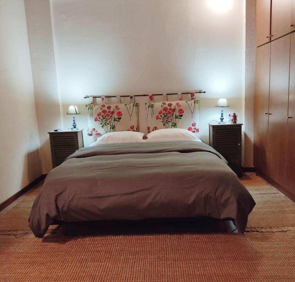 Klio Guesthouse ปอร์เตเรีย ภายนอก รูปภาพ